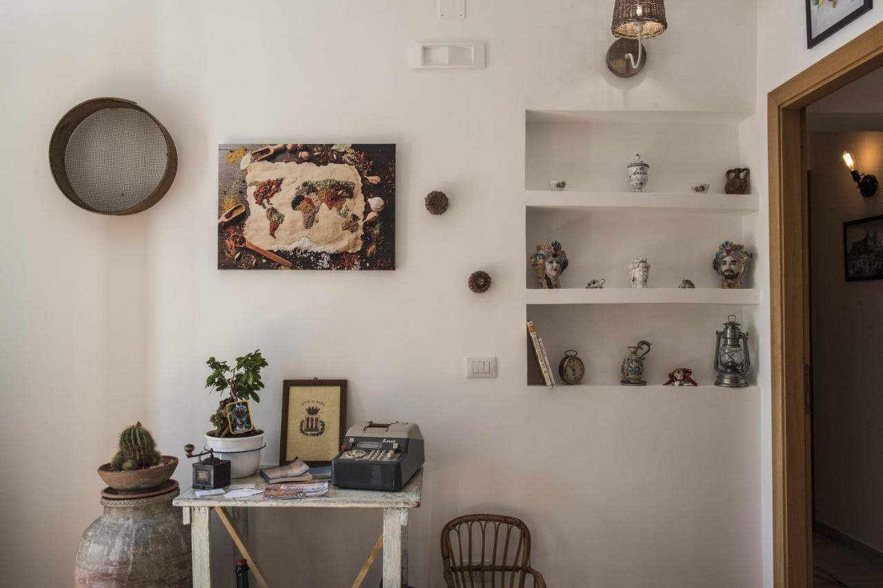 Poggio Vento Country House Guest House Naro ภายนอก รูปภาพ